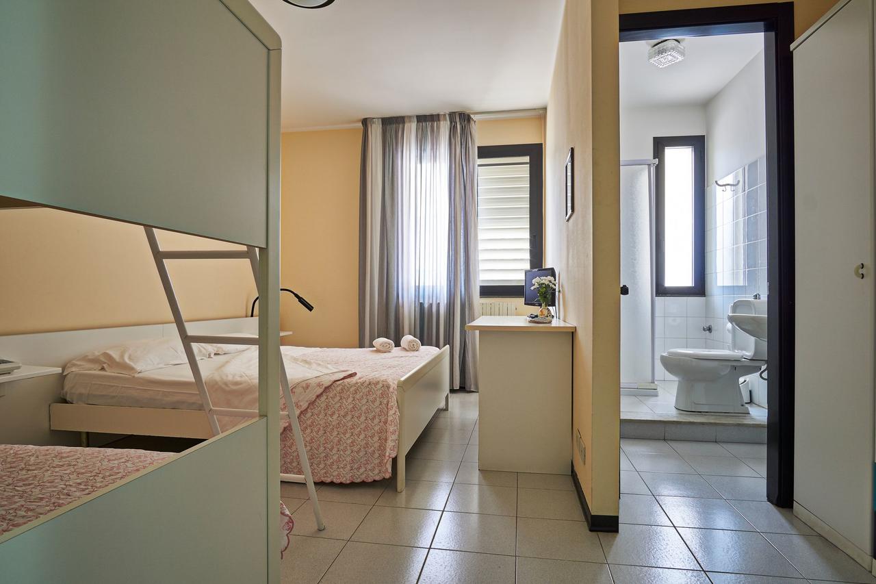 Hotel Mazzurco Cesaro ภายนอก รูปภาพ