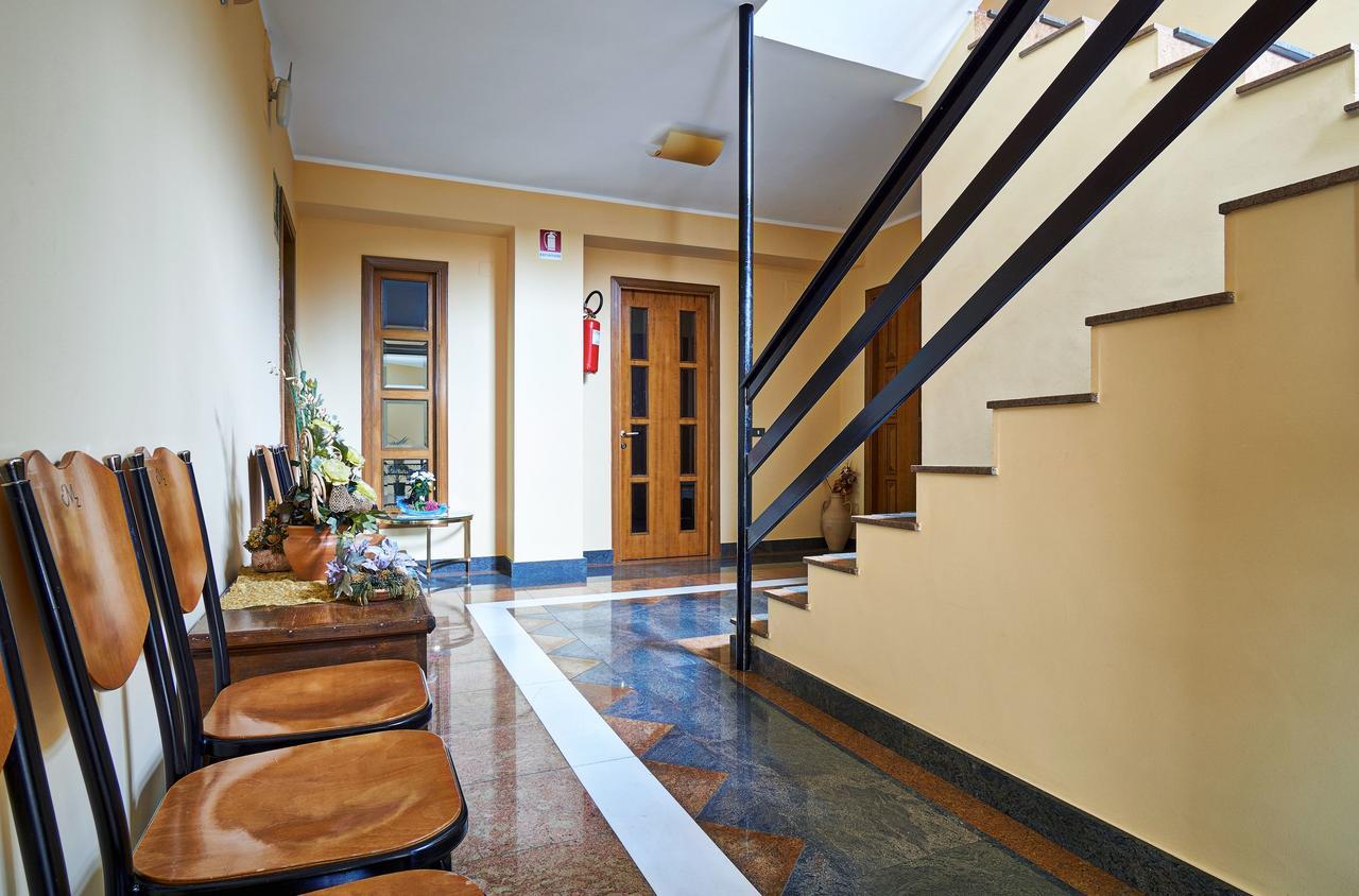 Hotel Mazzurco Cesaro ภายนอก รูปภาพ
